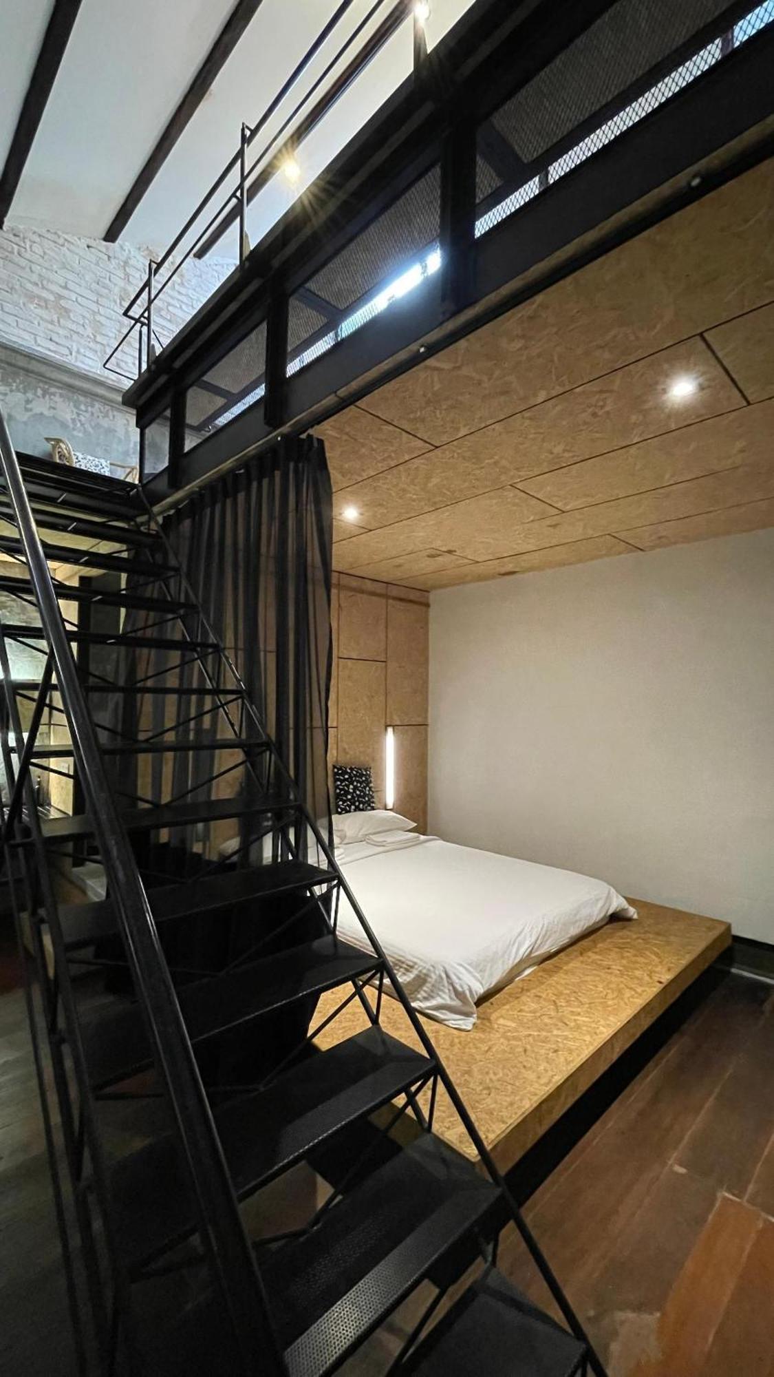 Belakang Kong Heng Ipoh Hotel Kültér fotó