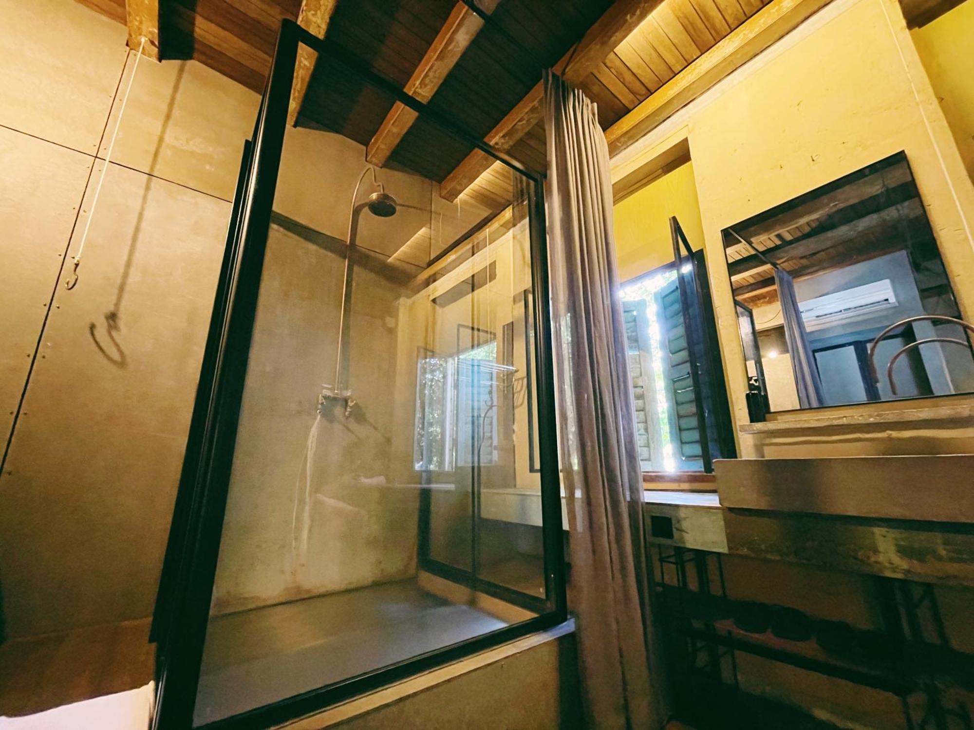 Belakang Kong Heng Ipoh Hotel Kültér fotó